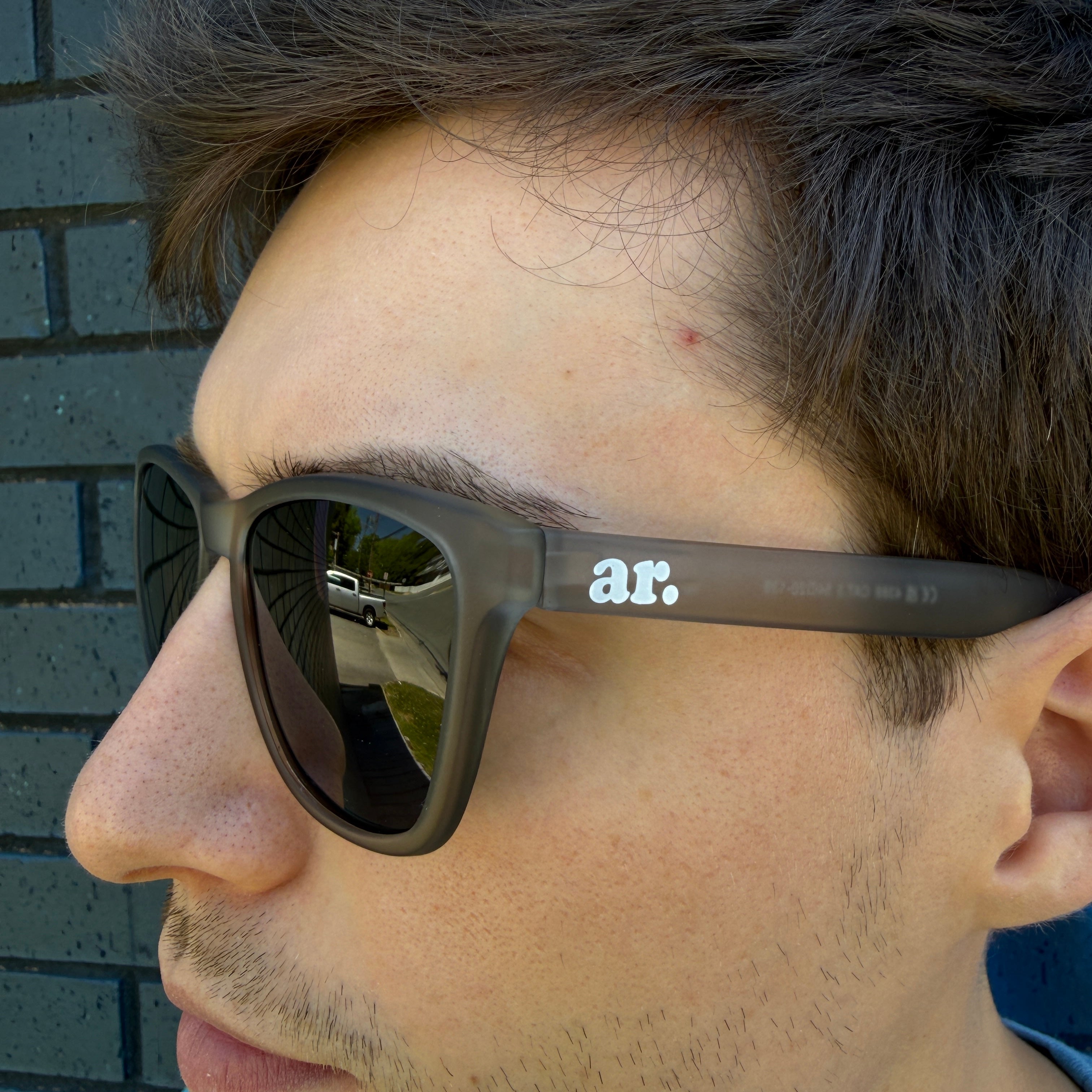 AR Sunnies